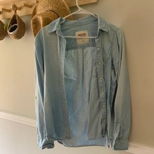 100% Cotton Denim Button Up Shirt | Size: M